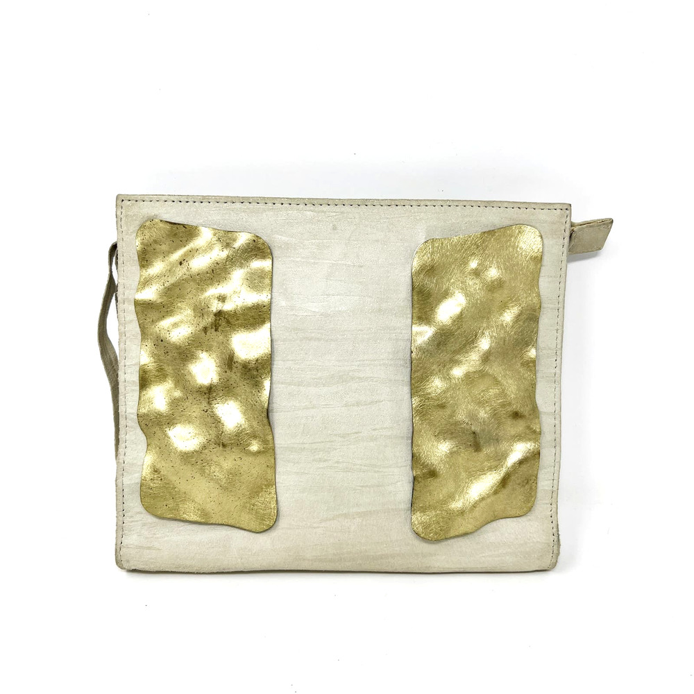 [Dareen Hakim] Cream Leather Gold Hammered Metal Zip Top Tassel Clutch Purse